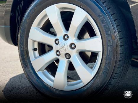 MITSUBISHI Outlander 3.0 V6 24V 4P GT 4X4 AUTOM�TICO, Foto 12