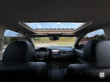 MITSUBISHI Outlander 2.0 16V 4P AUTOM�TICO, Foto 11