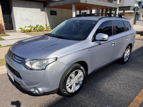 MITSUBISHI Outlander 3.0 V6 24V 4P GT 4X4 AUTOM�TICO, Foto 1