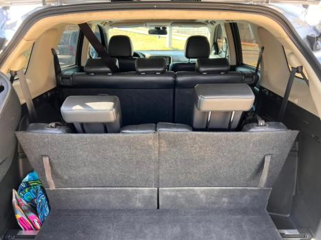 MITSUBISHI Outlander 3.0 V6 24V 4P GT 4X4 AUTOM�TICO, Foto 10