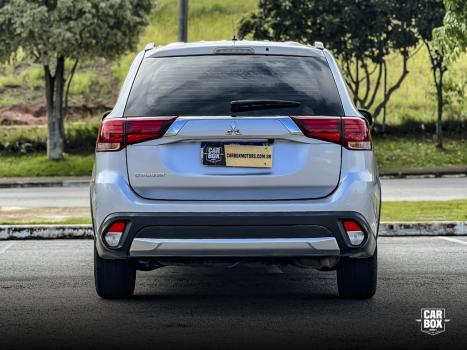 MITSUBISHI Outlander 2.0 16V 4P AUTOM�TICO, Foto 4