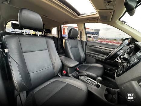 MITSUBISHI Outlander 2.0 16V 4P AUTOM�TICO, Foto 8