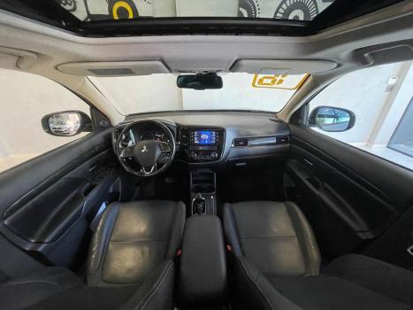 MITSUBISHI Outlander 2.0 16V 4P AUTOM�TICO, Foto 8