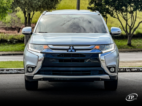 MITSUBISHI Outlander 2.0 16V 4P AUTOM�TICO, Foto 3
