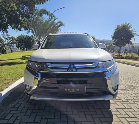 MITSUBISHI Outlander 2.0 16V 4P HPE AUTOM�TICO, Foto 2