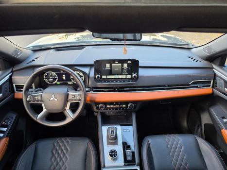 MITSUBISHI Outlander 2.4 16V 4P 4X4 AUTOM�TICO, Foto 13