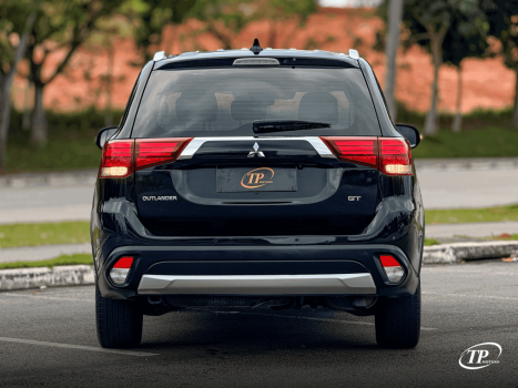 MITSUBISHI Outlander 3.0 V6 24V 4P GT 4X4 AUTOMÁTICO, Foto 4