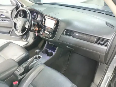 MITSUBISHI Outlander 2.0 16V 4P AUTOMÁTICO, Foto 9