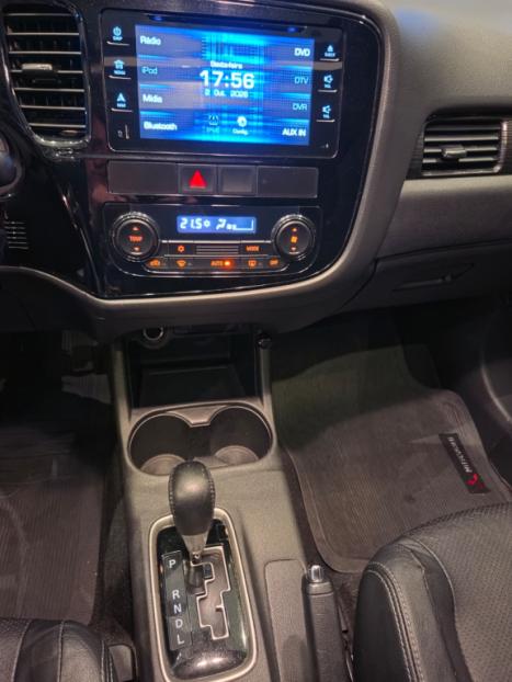MITSUBISHI Outlander 2.0 16V 4P AUTOMÁTICO, Foto 16