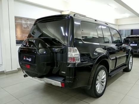 MITSUBISHI Pajero 3.2 16V 4P 4X4 7 LUGARES HPE TURBO DIESEL INTERCOOLER AUTOMÁTICO, Foto 4