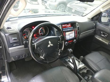 MITSUBISHI Pajero 3.2 16V 4P 4X4 7 LUGARES HPE TURBO DIESEL INTERCOOLER AUTOMÁTICO, Foto 6