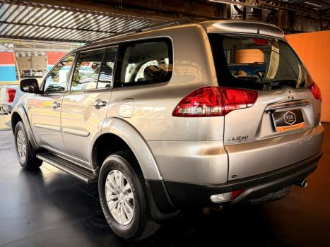 MITSUBISHI Pajero Dakar 3.5 V6 24V 4P HPE FLEX 4X4 7 LUGARES AUTOM�TICO, Foto 7