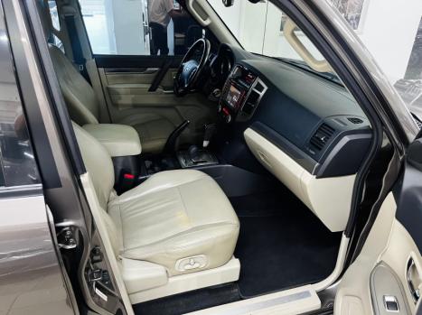 MITSUBISHI Pajero Full 3.2 16V 4P HPE 4X4 TURBO DIESEL INTERCOOLER AUTOMTICO, Foto 13