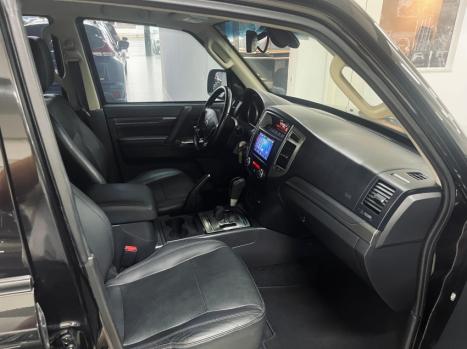 MITSUBISHI Pajero Full 3.8 V6 24V 4P HPE 4X4 AUTOMTICO, Foto 12