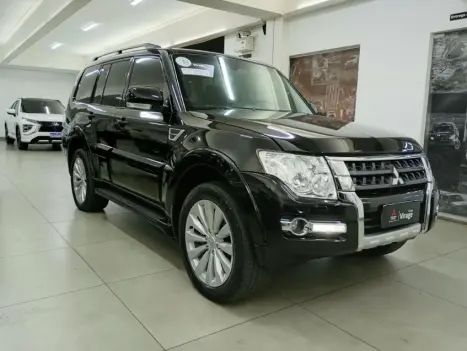 MITSUBISHI Pajero Full 3.2 16V 4P HPE 4X4 TURBO DIESEL INTERCOOLER AUTOMÁTICO, Foto 2