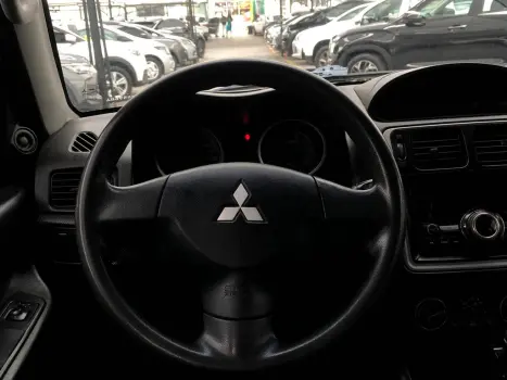 MITSUBISHI Pajero TR4 2.0 16V 4P 4X4 AUTOMTICO, Foto 5