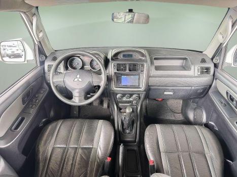 MITSUBISHI Pajero TR4 2.0 16V 4P, Foto 9