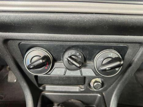 MITSUBISHI Pajero TR4 2.0 16V 4P, Foto 11