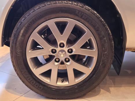 MITSUBISHI Pajero TR4 2.0 16V 4P FLEX AUTOM�TICO, Foto 9