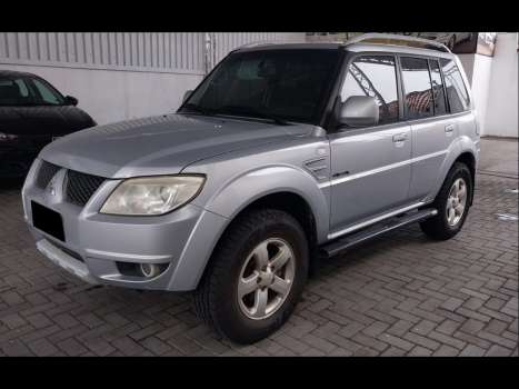 MITSUBISHI Pajero TR4 2.0 16V 4P 4X4 FLEX AUTOM�TICO, Foto 2