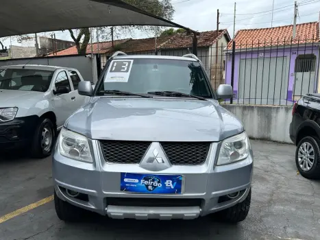 MITSUBISHI Pajero TR4 2.0 16V 4P 4X4 AUTOM�TICO, Foto 3
