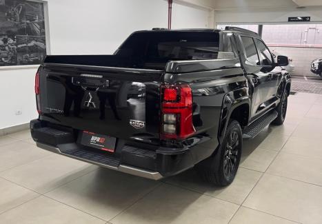 MITSUBISHI Triton 2.4 KATANA BITURBO DIESEL CABINE DUPLA 4X4 AUTOM�TICO, Foto 4