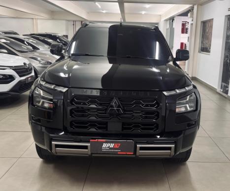 MITSUBISHI Triton 2.4 KATANA BITURBO DIESEL CABINE DUPLA 4X4 AUTOM�TICO, Foto 6