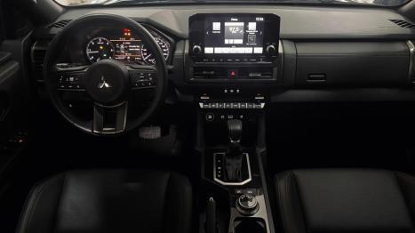 MITSUBISHI Triton 2.4 KATANA BITURBO DIESEL CABINE DUPLA 4X4 AUTOM�TICO, Foto 11