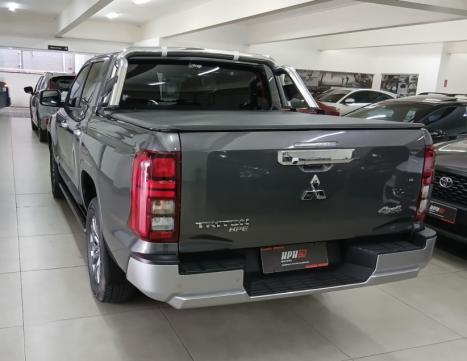 MITSUBISHI Triton 2.4 HPE BITURBO DIESEL CABINE DUPLA 4X4 AUTOM�TICO, Foto 2