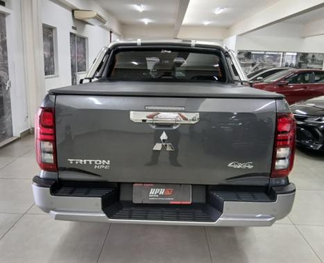 MITSUBISHI Triton 2.4 HPE BITURBO DIESEL CABINE DUPLA 4X4 AUTOM�TICO, Foto 3