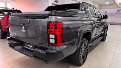 MITSUBISHI Triton 2.4 KATANA SR80 HPE BITURBO DIESEL CABINE DUPLA 4X4 AUTOM�TICO, Foto 3