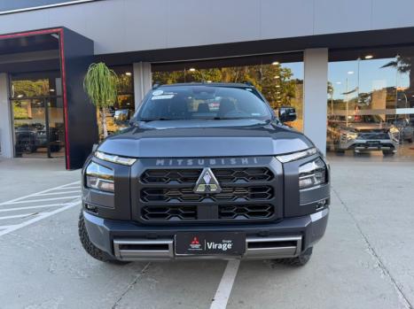 MITSUBISHI Triton 2.4 KATANA BITURBO DIESEL CABINE DUPLA 4X4 AUTOMÁTICO, Foto 3