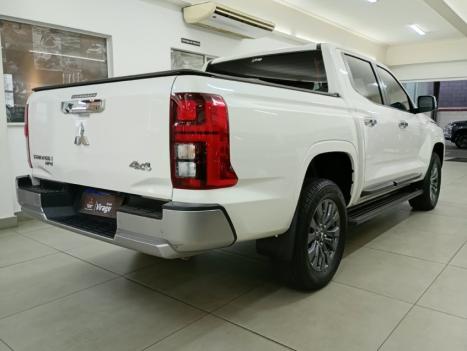 MITSUBISHI Triton 2.4 HPE BITURBO DIESEL CABINE DUPLA 4X4 AUTOMÁTICO, Foto 4