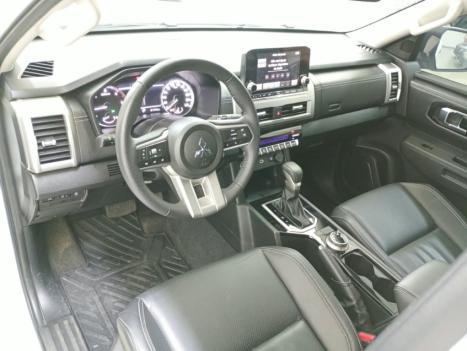 MITSUBISHI Triton 2.4 HPE BITURBO DIESEL CABINE DUPLA 4X4 AUTOMÁTICO, Foto 6