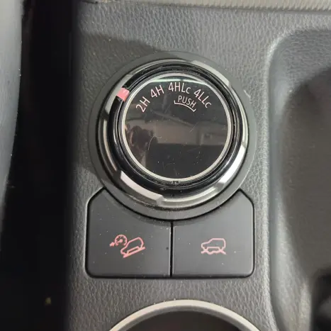 MITSUBISHI Triton 2.4 HPE-S BITURBO DIESEL CABINE DUPLA 4X4 AUTOMÁTICO, Foto 15
