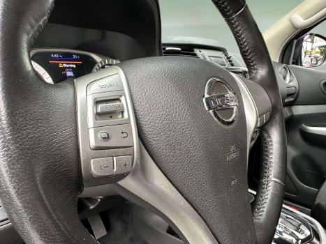 NISSAN Frontier 2.3 ATTACK CABINE DUPLA 4X4 BI-TURBO DIESEL AUTOMTICO, Foto 9