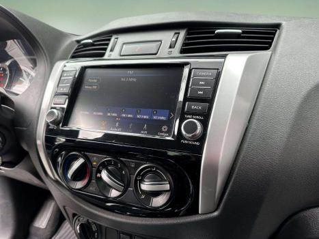 NISSAN Frontier 2.3 ATTACK CABINE DUPLA 4X4 BI-TURBO DIESEL AUTOMTICO, Foto 19