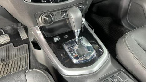 NISSAN Frontier 2.3 16V PLATINUM CABINE DUPLA 4X4 BI-TURBO DIESEL AUTOM�TICO, Foto 16