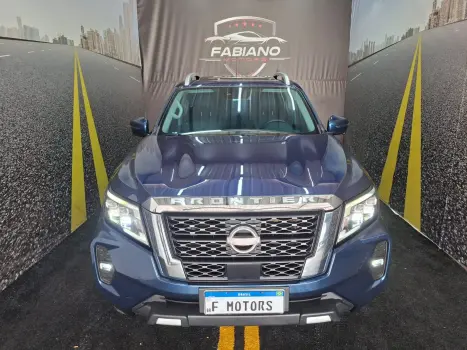 NISSAN Frontier 2.3 16V PLATINUM CABINE DUPLA 4X4 BI-TURBO DIESEL AUTOM�TICO, Foto 2