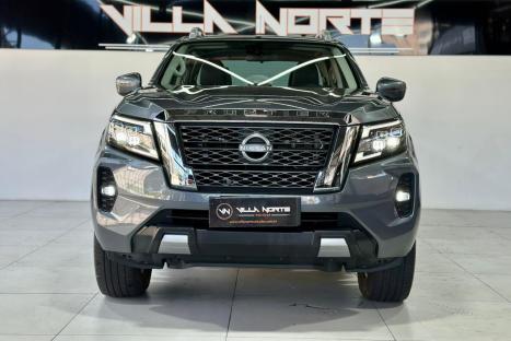 NISSAN Frontier 2.3 16V XE 4X4 CABINE DUPLA BI-TURBO DIESEL AUTOM�TICO, Foto 3