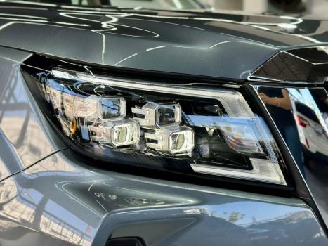 NISSAN Frontier 2.3 16V XE 4X4 CABINE DUPLA BI-TURBO DIESEL AUTOM�TICO, Foto 19