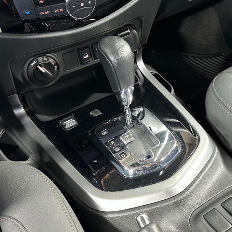 NISSAN Frontier 2.3 16V XE 4X4 CABINE DUPLA BI-TURBO DIESEL AUTOM�TICO, Foto 27