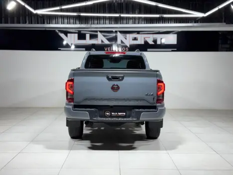 NISSAN Frontier 2.3 16V PRO4X CABINE DUPLA 4X4 BI-TURBO DIESEL AUTOM�TICO, Foto 5
