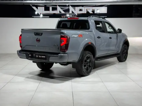 NISSAN Frontier 2.3 16V PRO4X CABINE DUPLA 4X4 BI-TURBO DIESEL AUTOM�TICO, Foto 6