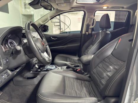 NISSAN Frontier 2.3 16V PRO4X CABINE DUPLA 4X4 BI-TURBO DIESEL AUTOM�TICO, Foto 12