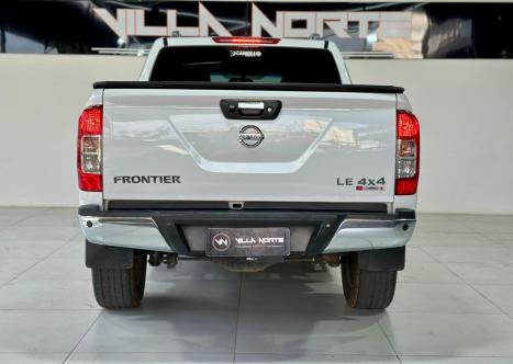 NISSAN Frontier 2.3 16V LE 4X4 CABINE DUPLA BI-TURBO DIESEL AUTOM�TICO, Foto 5