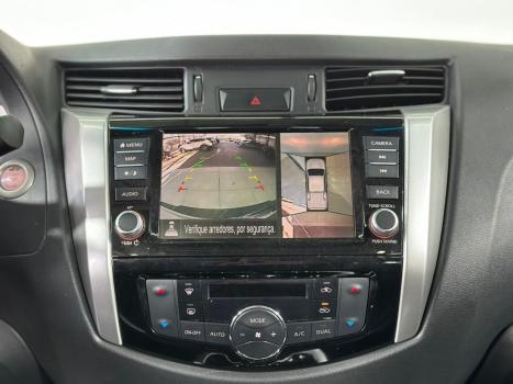 NISSAN Frontier 2.3 16V LE 4X4 CABINE DUPLA BI-TURBO DIESEL AUTOM�TICO, Foto 8