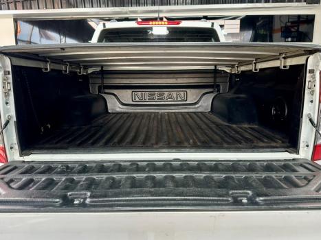 NISSAN Frontier 2.3 16V LE 4X4 CABINE DUPLA BI-TURBO DIESEL AUTOM�TICO, Foto 16
