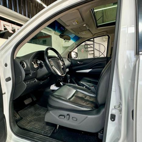 NISSAN Frontier 2.3 16V LE 4X4 CABINE DUPLA BI-TURBO DIESEL AUTOM�TICO, Foto 19