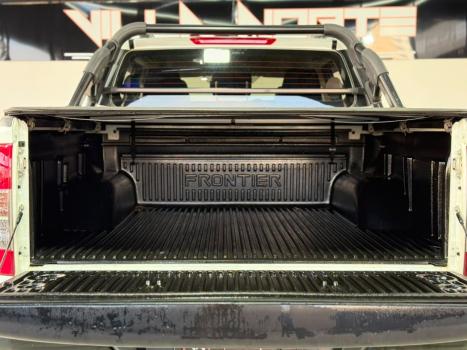 NISSAN Frontier 2.3 16V S 4X4 CABINE DUPLA BI-TURBO DIESEL, Foto 21